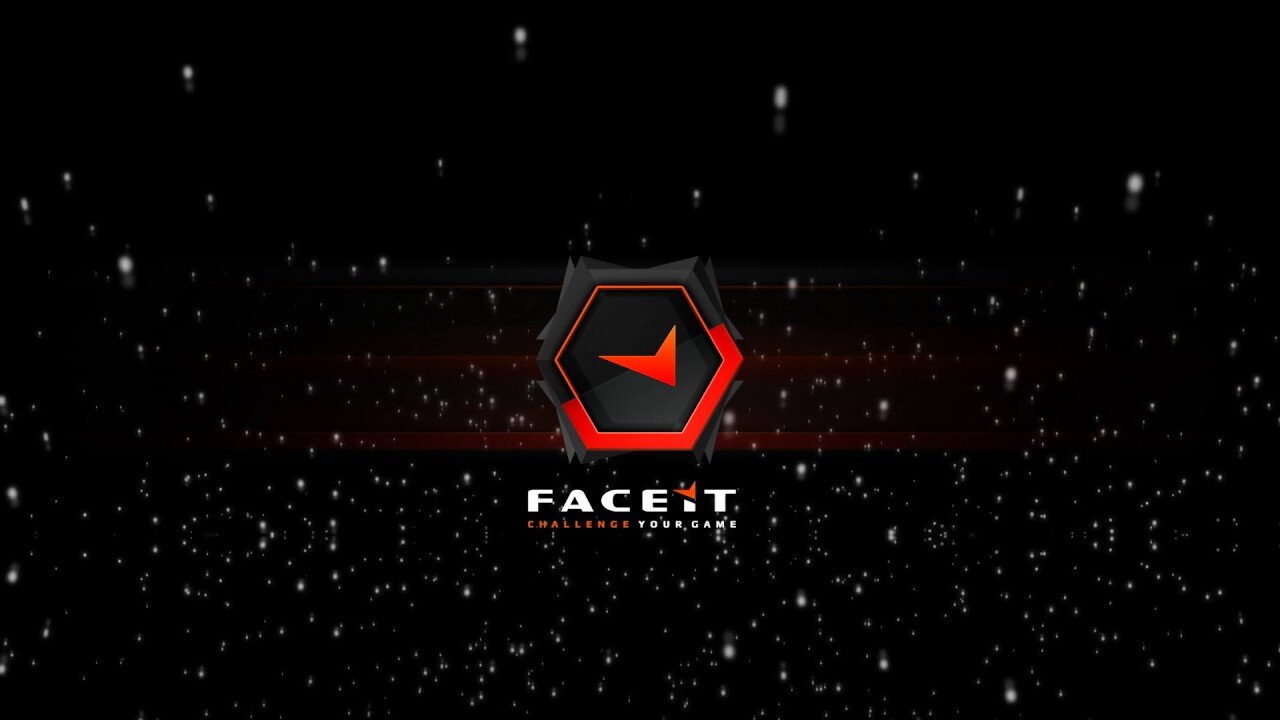 Szukam do 2-5 stacka grindu elo na faceit bez albo z premium.