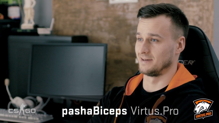 A tak zaczynał paszaBiceps 