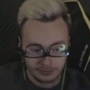 Gracz komputerowy - Dzejson