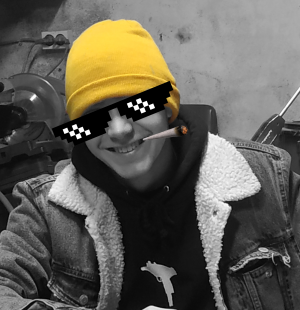 Gracz r3v0s